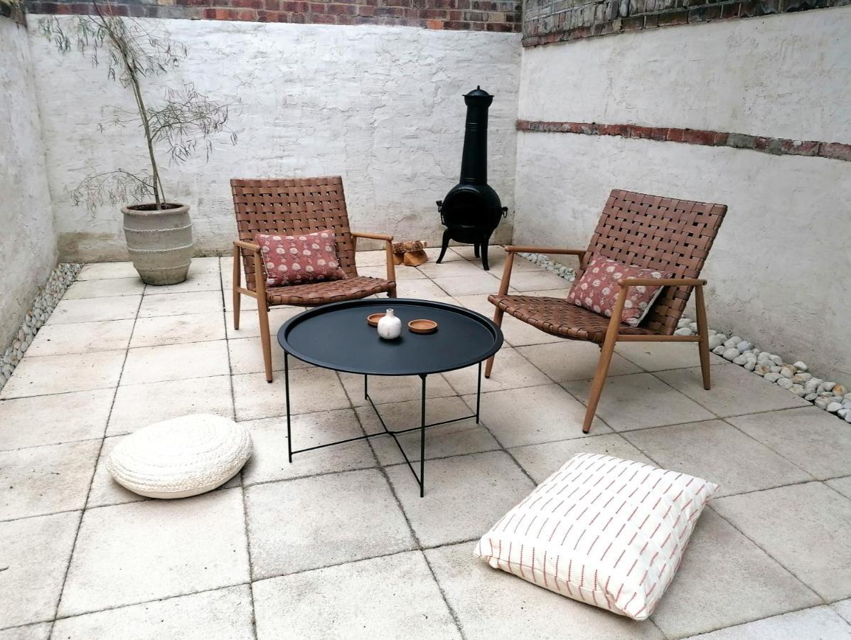 Unique City Centre House With Log Burner & Courtyard Norwich Exterior photo