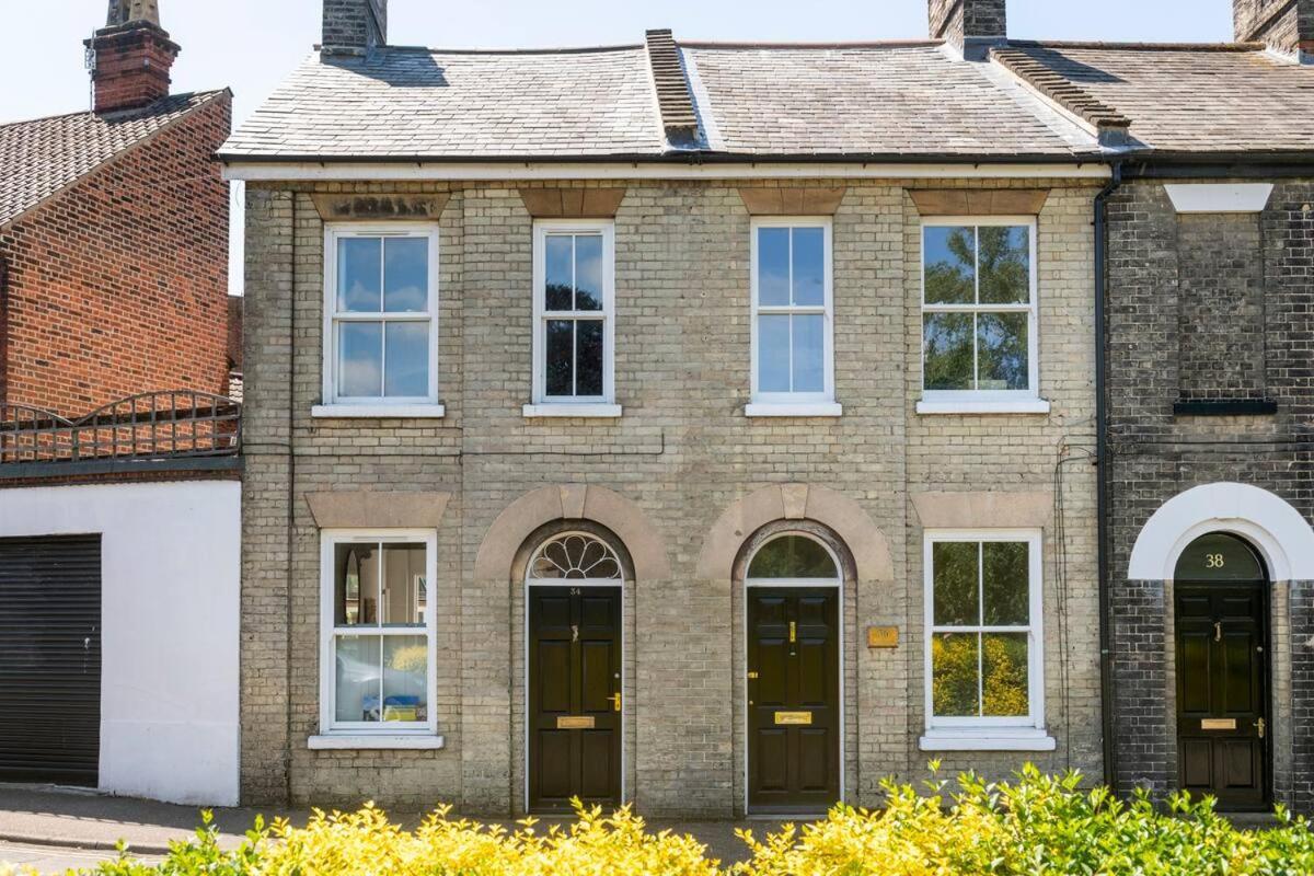 Unique City Centre House With Log Burner & Courtyard Norwich Exterior photo